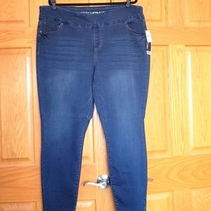Stitch Star pull on skinny jegging